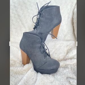 Chunky booties
